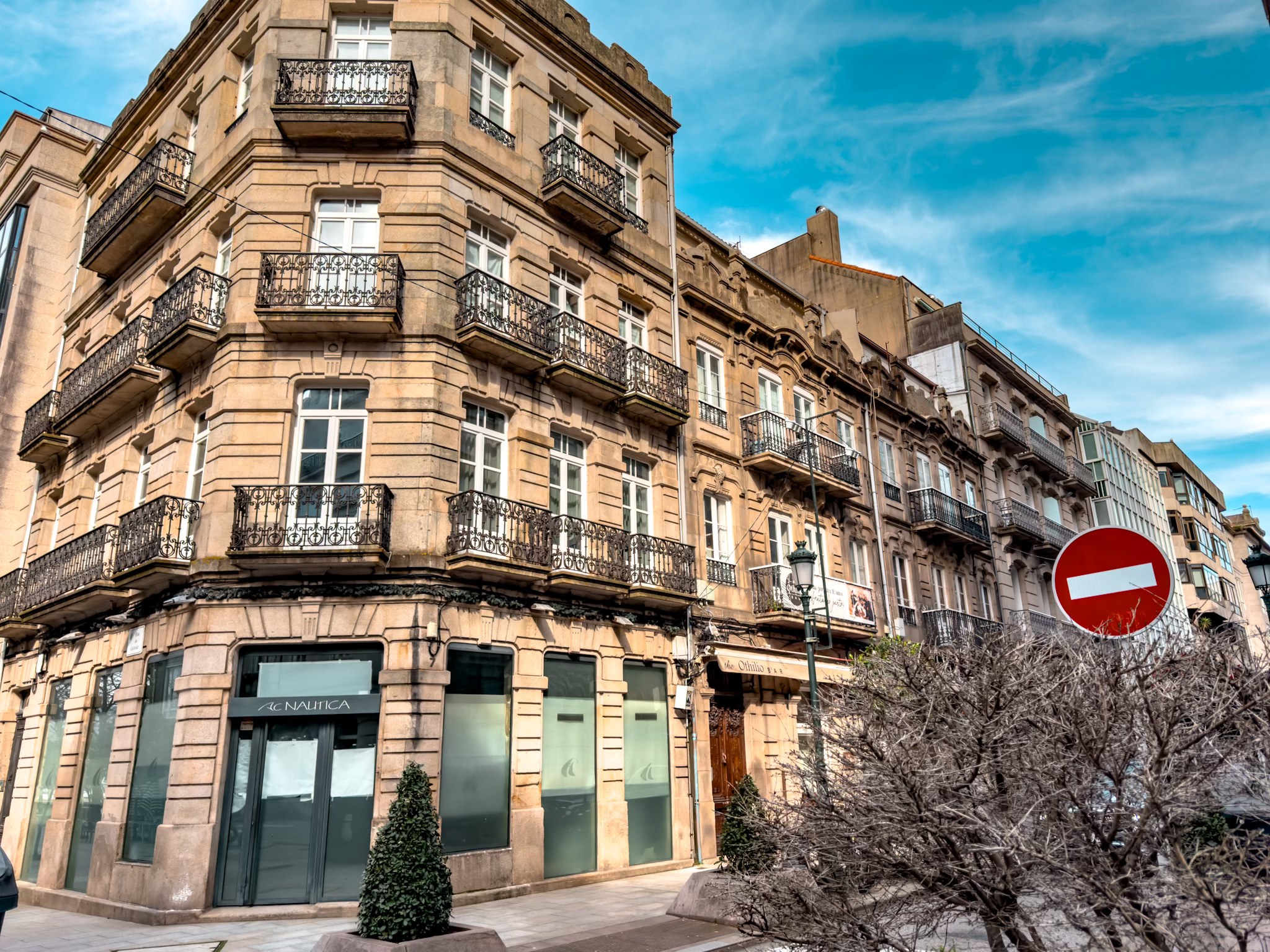 vigo streets.jpg